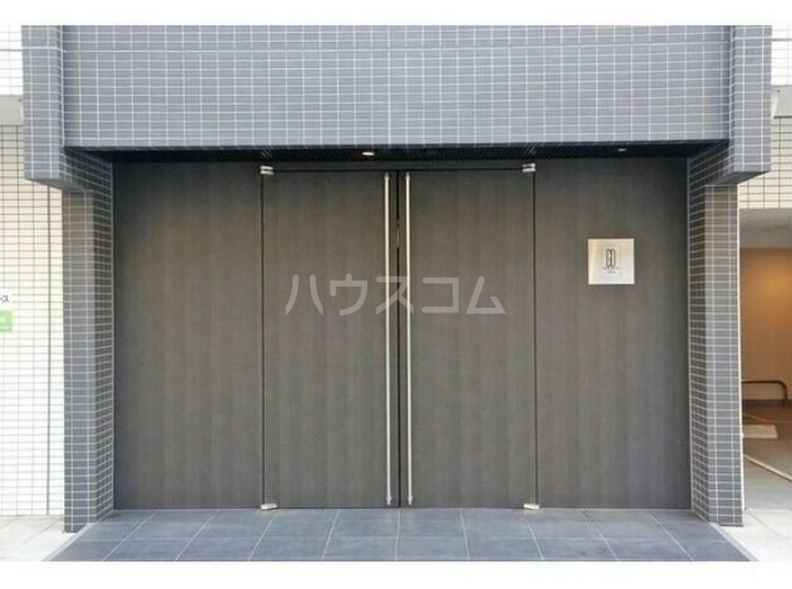 15/25 エントランス