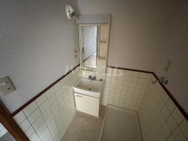17/30 洗面