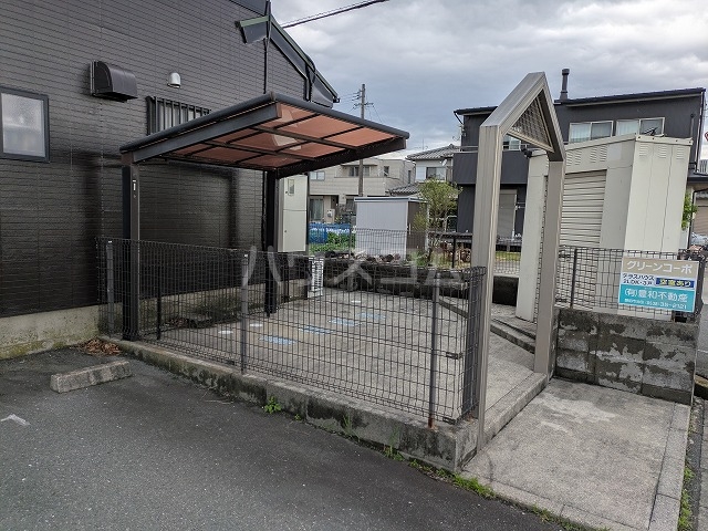 3/4 駐車場