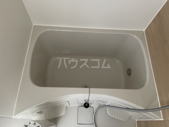 13/30 浴室