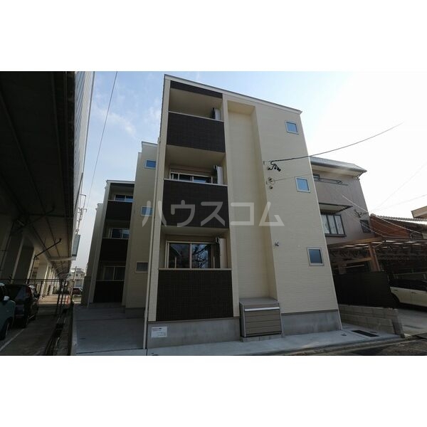 1/18 外観