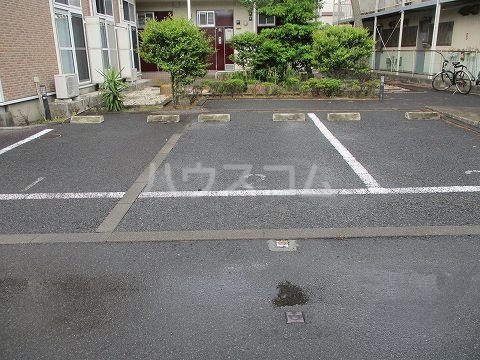 16/26 駐車場
