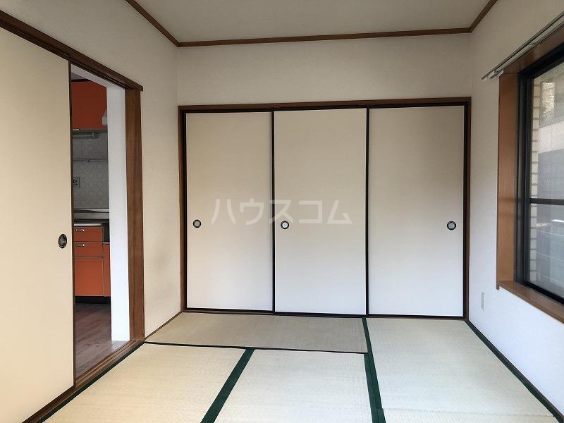 寝室