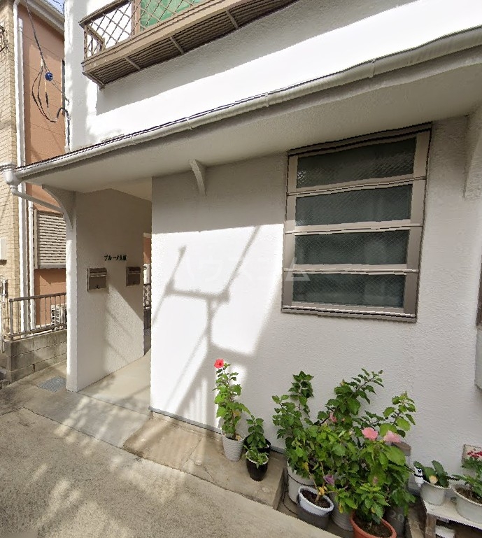 2/3 エントランス