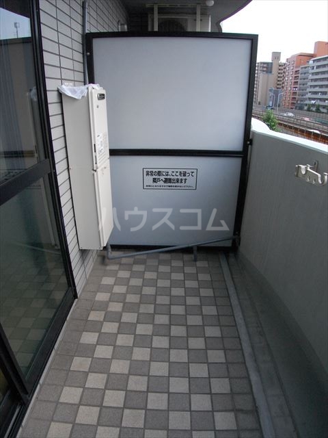 13/23 バルコニー