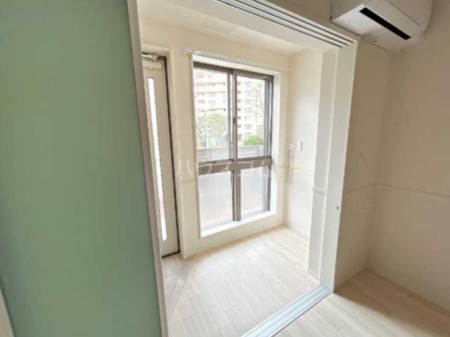 19/30 バルコニー