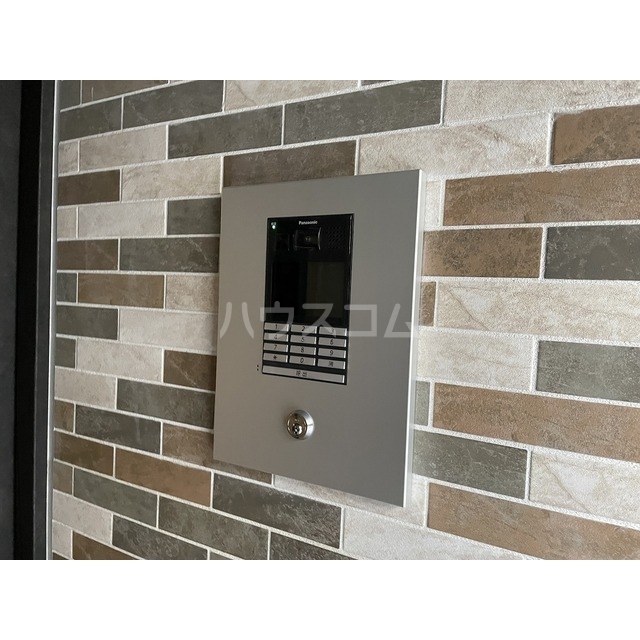 5/8 エントランス