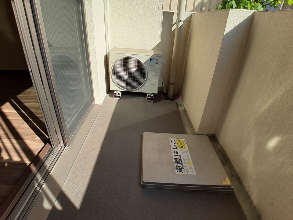 14/28 バルコニー