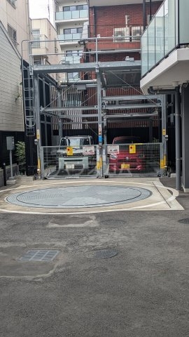 18/24 駐車場