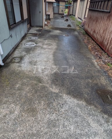 21/24 駐車場