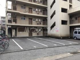 17/26 駐車場