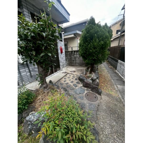 14/24 エントランス