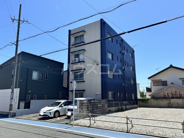 21/30 駐車場