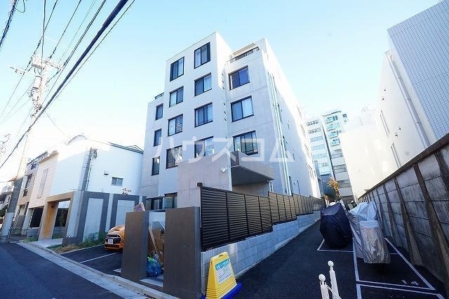 1/8 外観