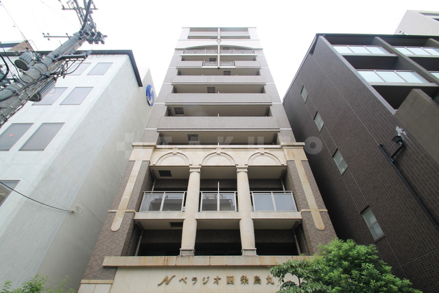 1/16 外観