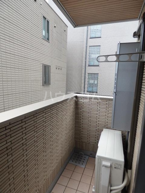 15/22 バルコニー