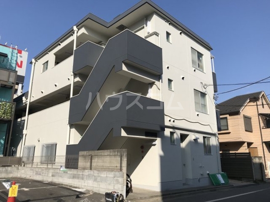 1/16 外観