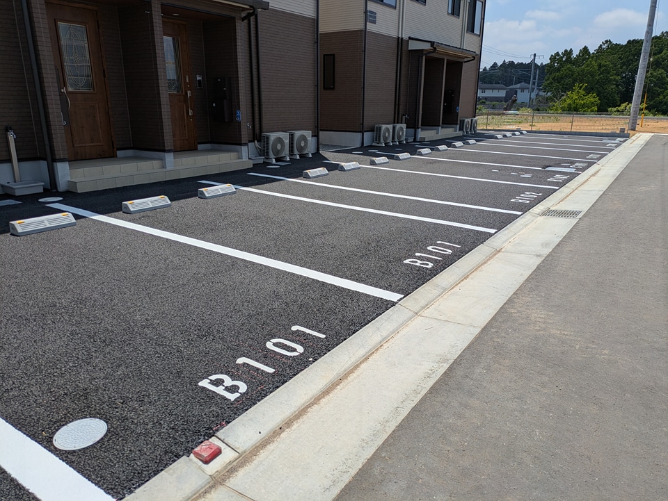 26/30 駐車場