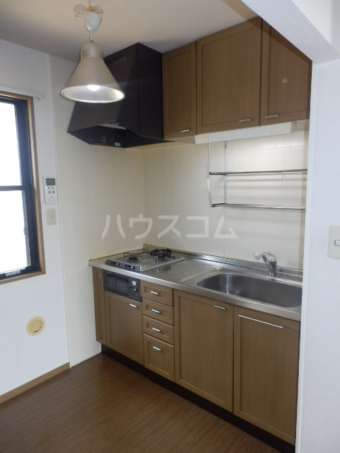 13/30 キッチン