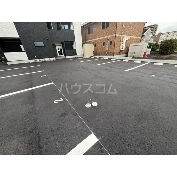15/19 駐車場