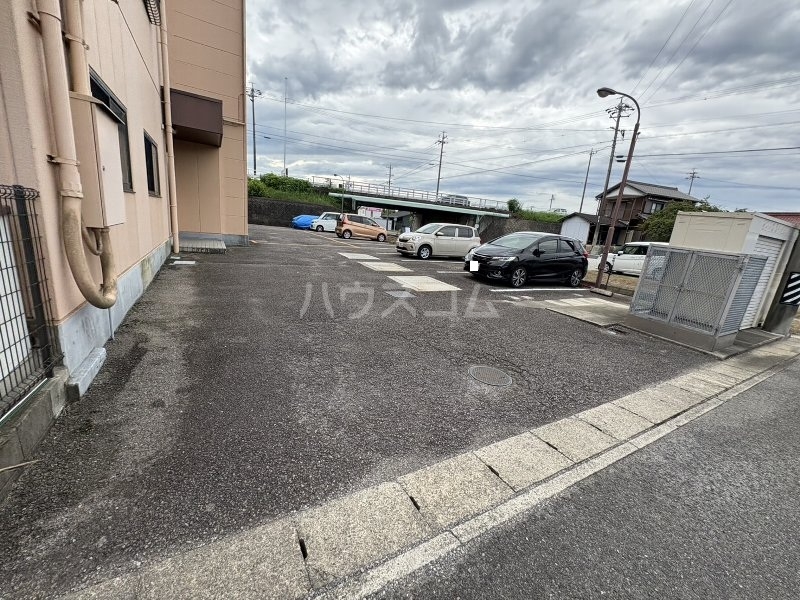 3/10 駐車場