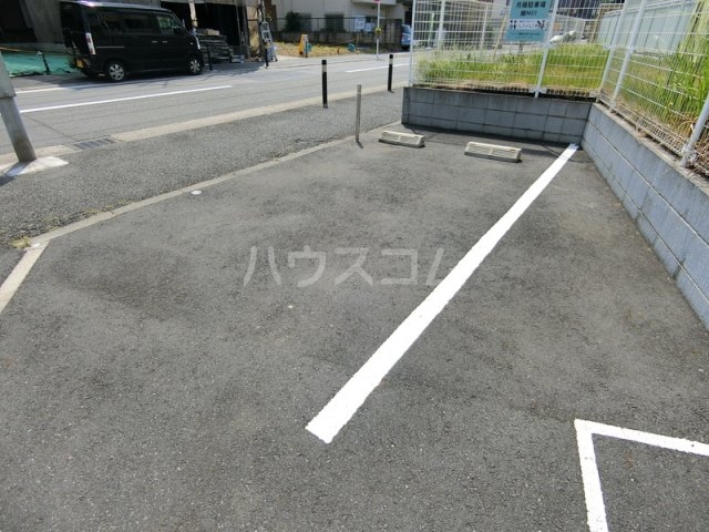 15/24 駐車場