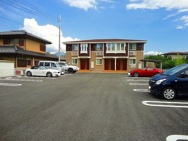 2/8 駐車場