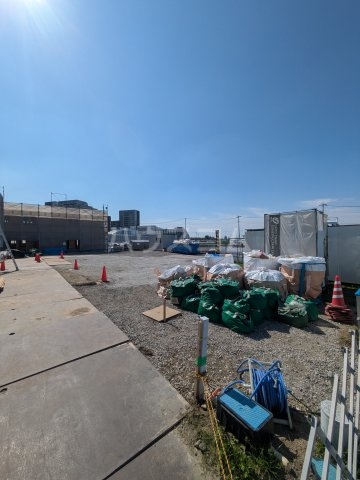 23/30 駐車場