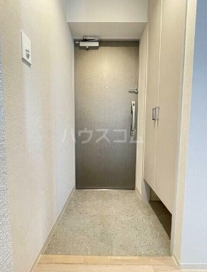 5/23 玄関