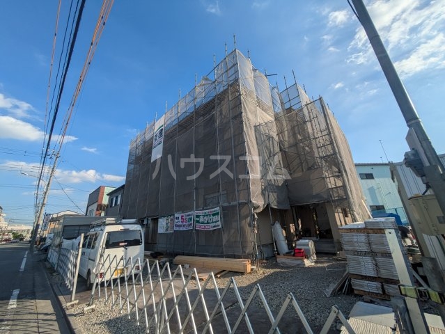 2/10 外観