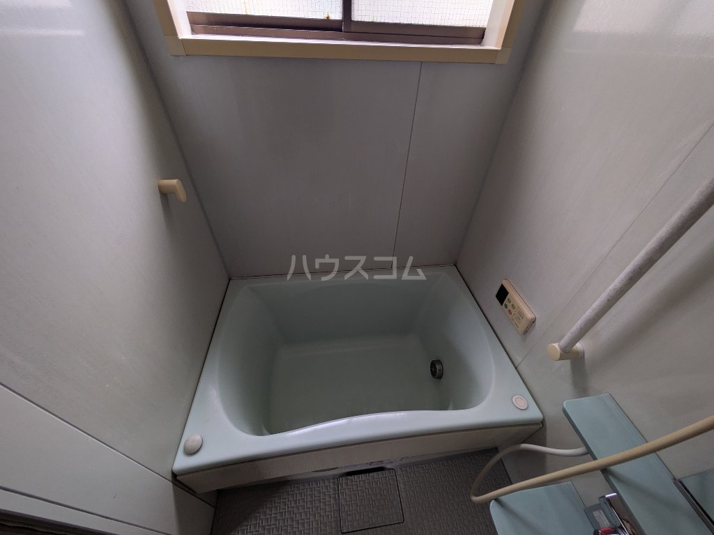 24/30 浴室