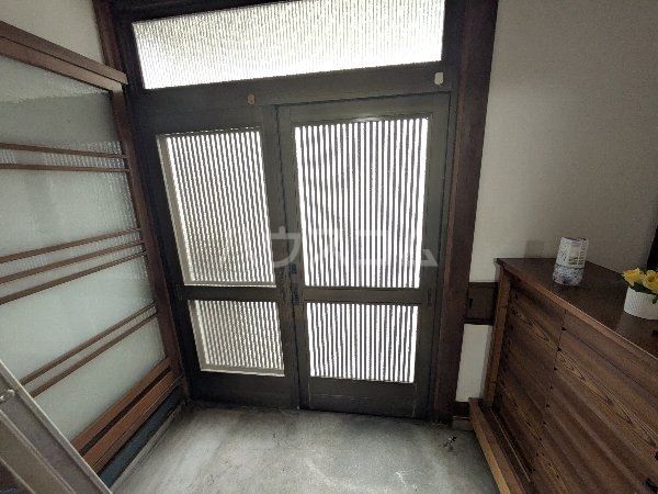 玄関
