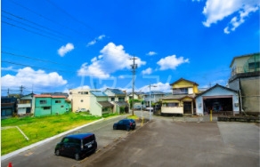 18/23 駐車場