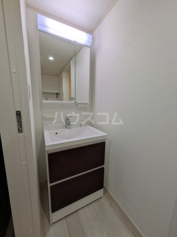 17/30 洗面