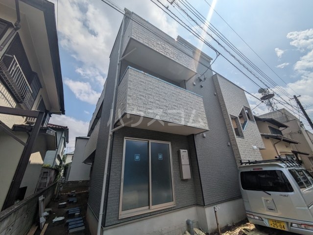 2/30 外観
