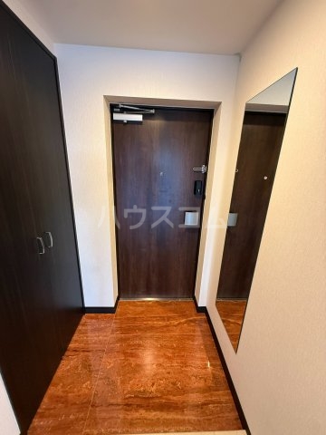 17/30 玄関