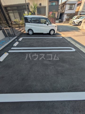 21/30 駐車場