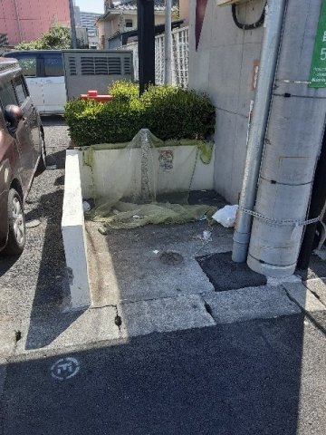 26/30 エントランス