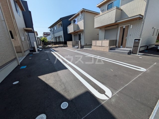 2/7 駐車場