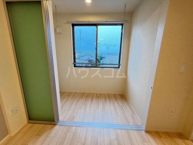 15/23 バルコニー