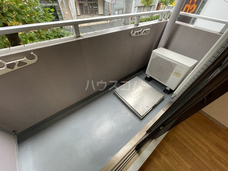 15/28 バルコニー