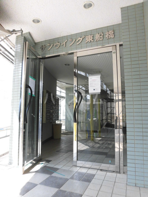 22/30 エントランス