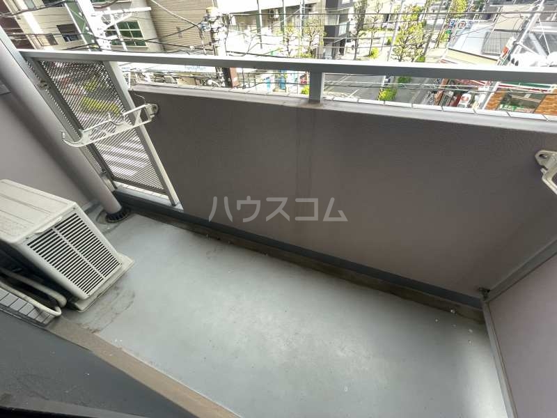 15/28 バルコニー