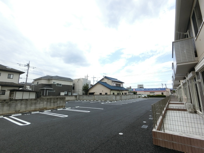 19/20 駐車場