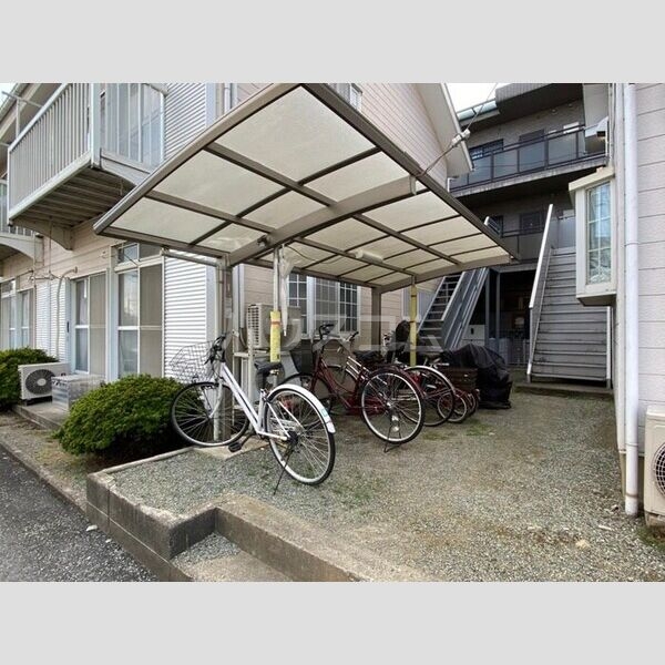 15/25 駐車場