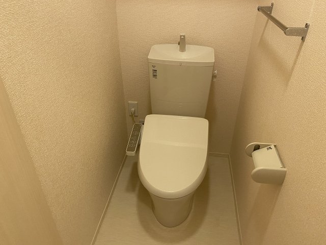 16/30 トイレ