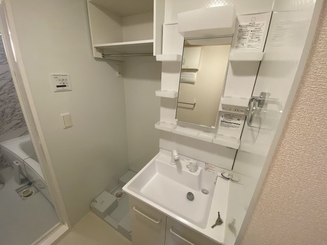 17/30 洗面