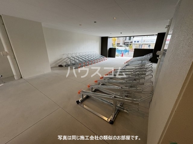 13/15 駐車場