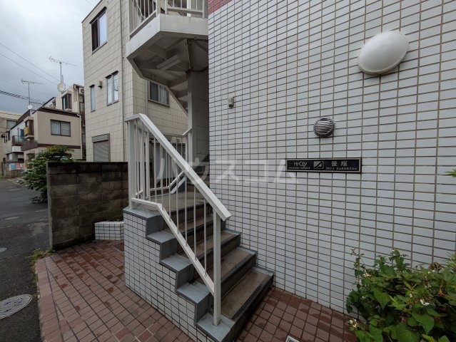 3/7 エントランス