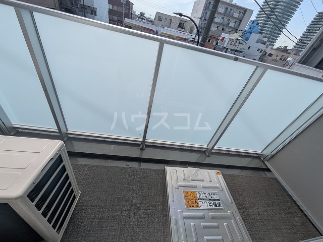 20/30 バルコニー